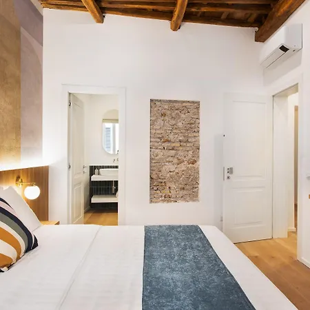 Casa Bernardo Bed & Breakfast *